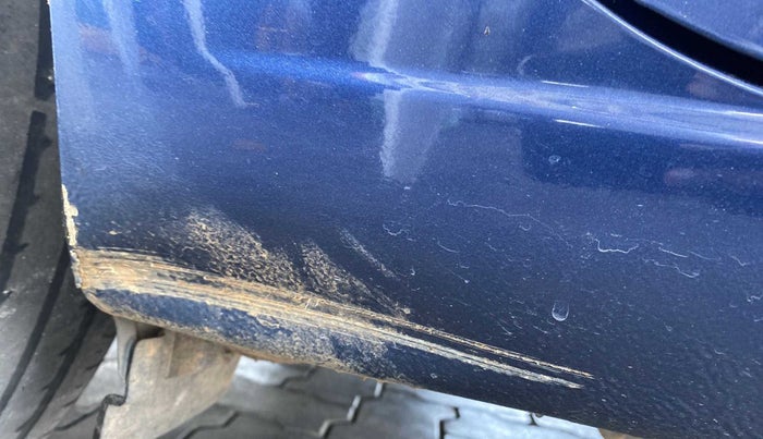 2020 Maruti Ciaz SIGMA 1.5 SHVS MT  PETROL, Petrol, Manual, 53,576 km, Right running board - Slightly dented