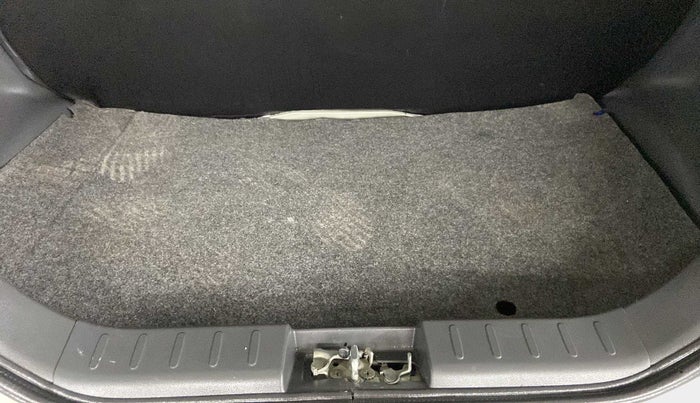 2018 Maruti Alto 800 LXI, Petrol, Manual, 16,105 km, Boot Inside