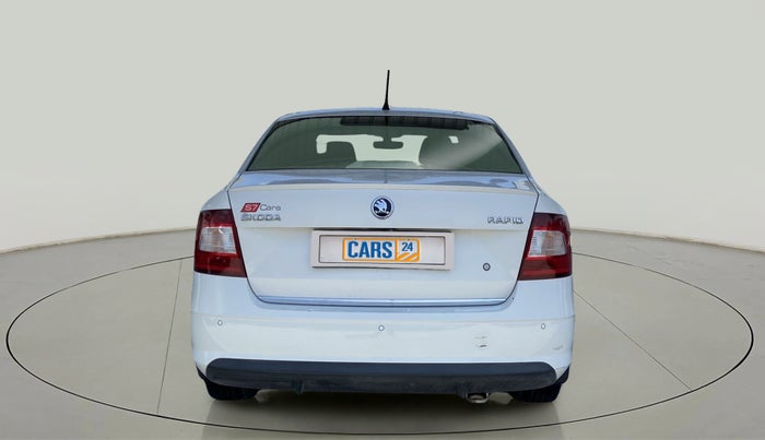 2019 Skoda Rapid STYLE 1.6 MPI, Petrol, Manual, 47,901 km, Back/Rear