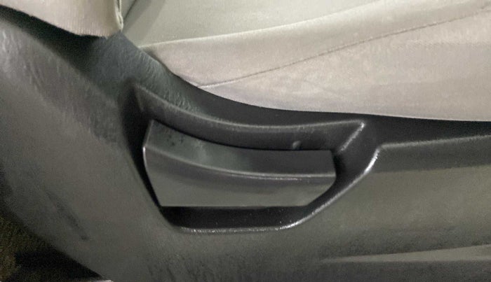 2021 Mahindra Scorpio S5, Diesel, Manual, 52,722 km, Driver Side Adjustment Panel