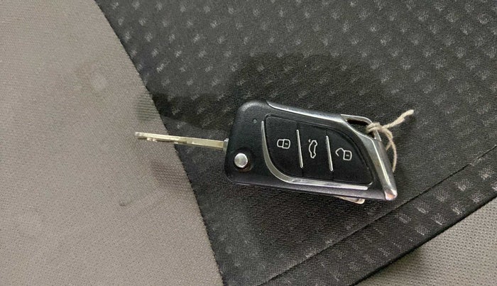 2021 Mahindra Scorpio S5, Diesel, Manual, 52,722 km, Key Close Up