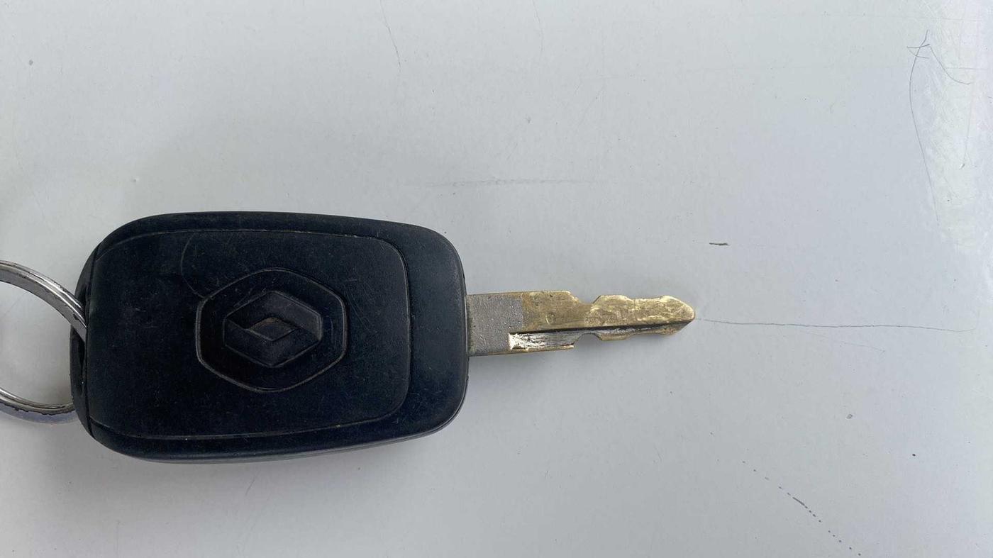 2016 Renault Kwid RXL, Petrol, Manual, 68,292 km, Key Close Up