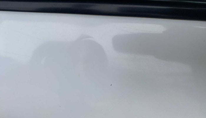 2016 Renault Kwid RXL, Petrol, Manual, 68,292 km, Driver-side door - Circle - Paint ok & Dent >4 inch(If not in criase line)