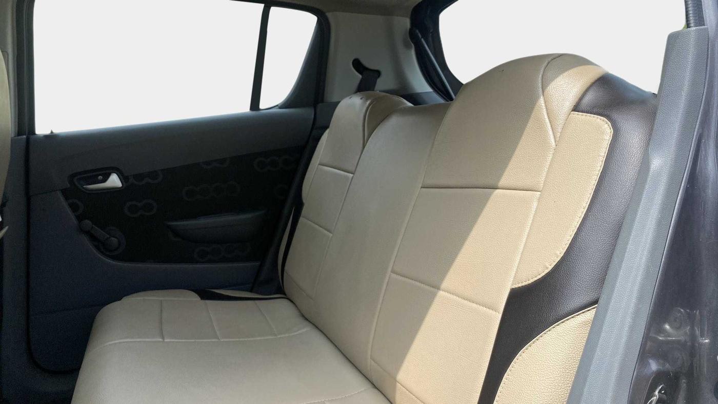 2016 Maruti Alto 800 LXI, Petrol, Manual, 57,796 km, Right Side Rear Door Cabin