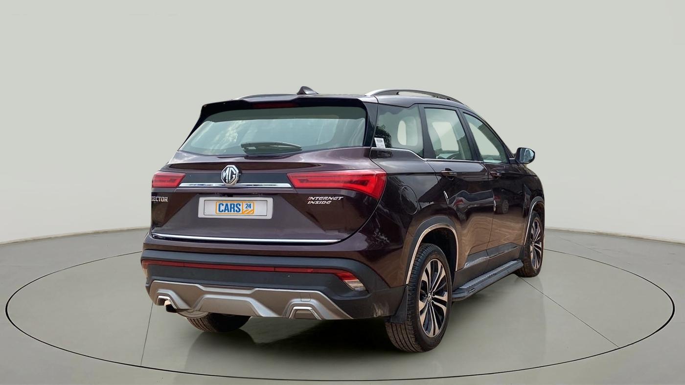 2022 MG HECTOR SHARP 1.5 PETROL CVT, Petrol, Automatic, 10,413 km, Right Back Diagonal