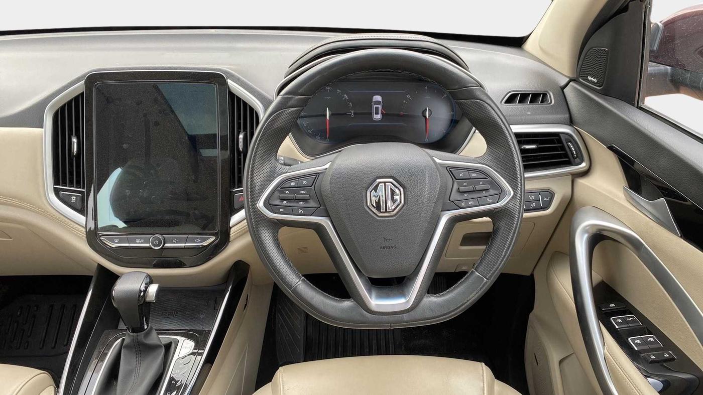 2022 MG HECTOR SHARP 1.5 PETROL CVT, Petrol, Automatic, 10,413 km, Steering Wheel Close Up
