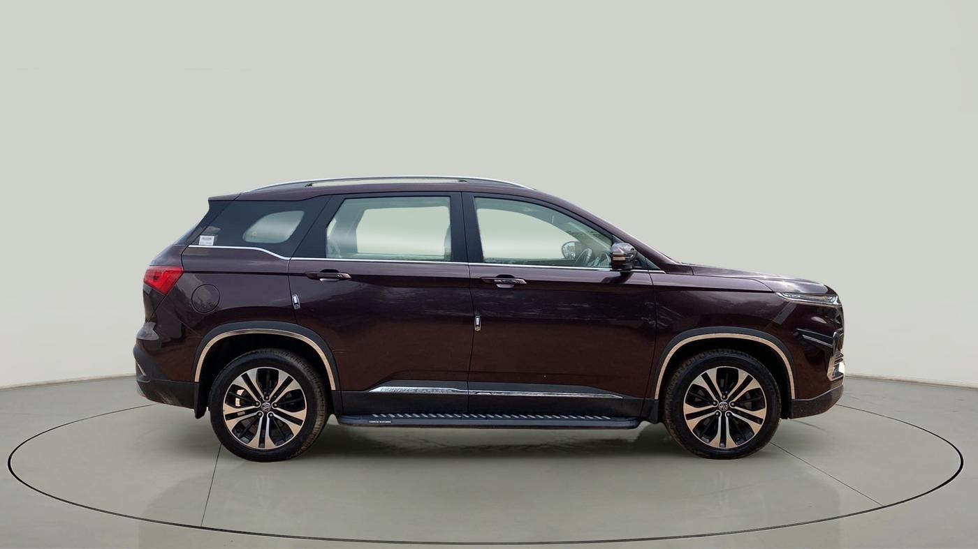 2022 MG HECTOR SHARP 1.5 PETROL CVT, Petrol, Automatic, 10,413 km, Right Side View