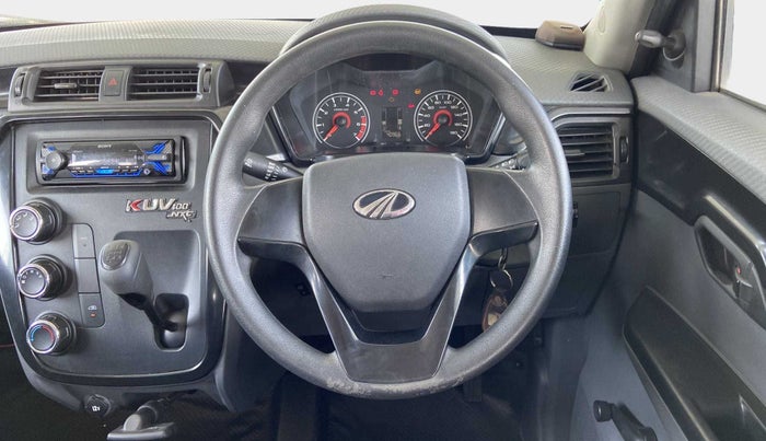 2017 Mahindra KUV 100 NXT K2 P 6 STR, Petrol, Manual, 41,397 km, Steering Wheel Close Up