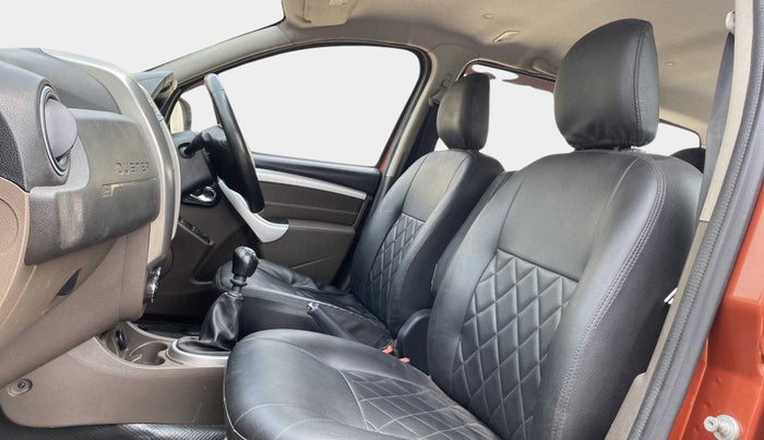 2017 Renault Duster 110 PS RXZ DIESEL, Diesel, Manual, 75,744 km, Right Side Front Door Cabin