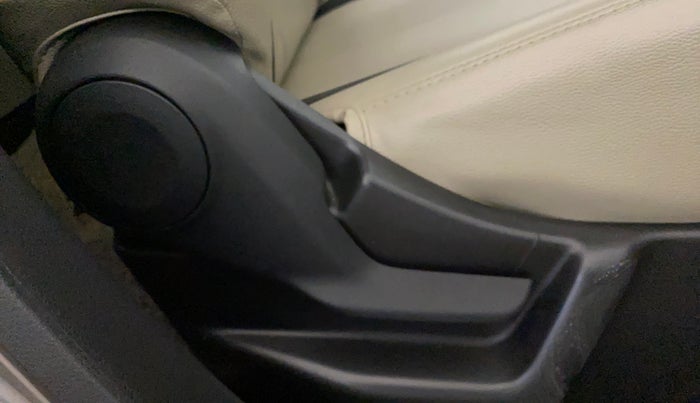2023 Maruti New Wagon-R ZXI PLUS 1.2, Petrol, Manual, 29,506 km, Driver Side Adjustment Panel