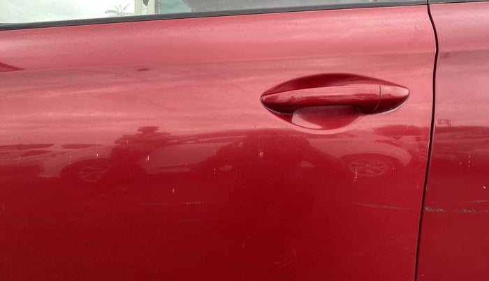 2017 Hyundai Elite i20 MAGNA 1.2, Petrol, Manual, 35,347 km, Front passenger door - Minor scratches