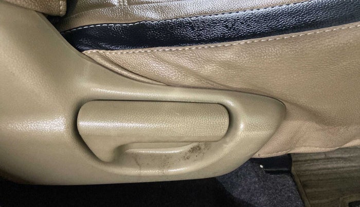 2016 Honda Brio E MT, Petrol, Manual, 23,919 km, Driver Side Adjustment Panel