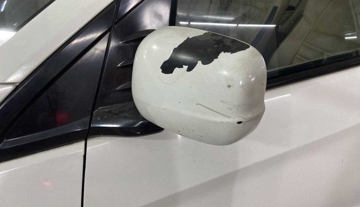 2016 Honda Brio E MT, Petrol, Manual, 23,919 km, Left rear-view mirror - Minor scratches