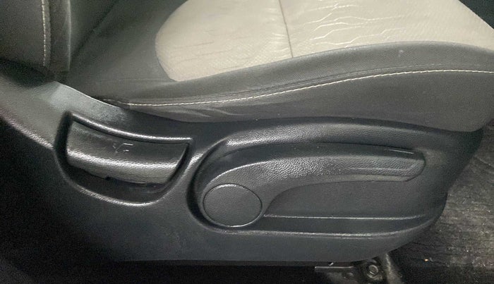 2018 Hyundai Creta SX AT 1.6 PETROL, Petrol, Automatic, 36,229 km, Driver Side Adjustment Panel