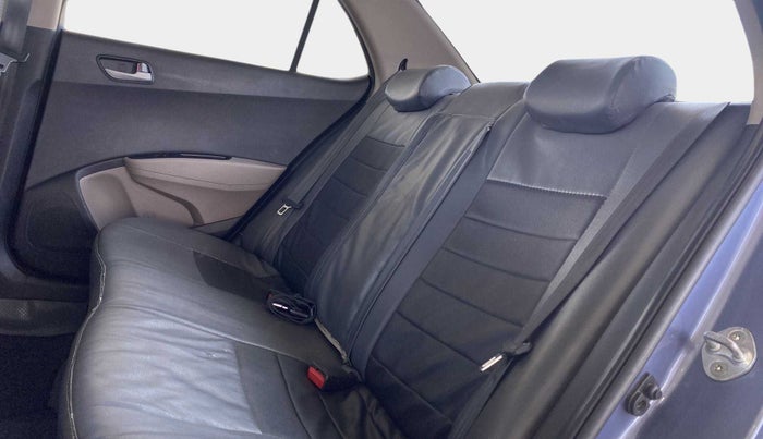 2015 Hyundai Xcent S 1.2, Petrol, Manual, 60,594 km, Right Side Rear Door Cabin