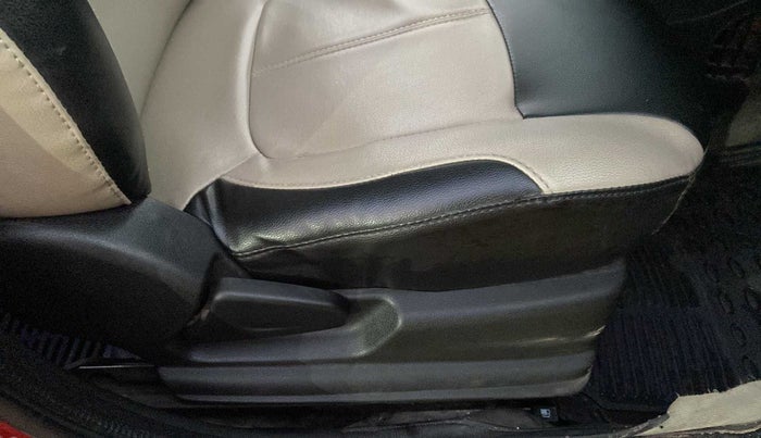 2019 Renault Kwid RXL, Petrol, Manual, 30,584 km, Driver Side Adjustment Panel