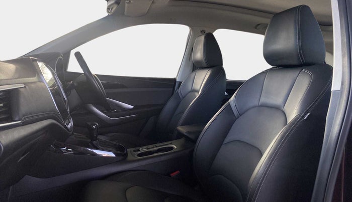 2019 MG HECTOR SHARP 1.5 DCT PETROL, Petrol, Automatic, 60,865 km, Right Side Front Door Cabin