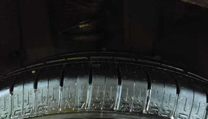 2017 Tata TIGOR XZ PETROL, Petrol, Manual, 76,629 km, Right Rear Tyre Tread