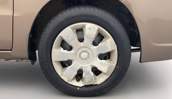 2010 Maruti Zen Estilo VXI, Petrol, Manual, 1,10,023 km, Right Front Wheel