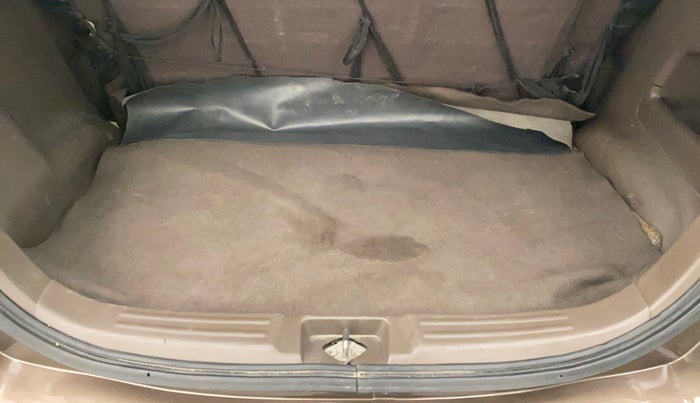 2010 Maruti Zen Estilo VXI, Petrol, Manual, 1,10,023 km, Boot Inside