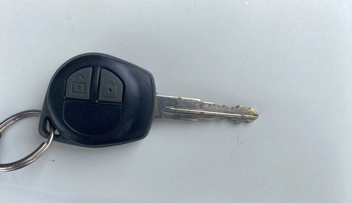 2017 Maruti Wagon R 1.0 VXI, Petrol, Manual, 48,278 km, Key Close Up
