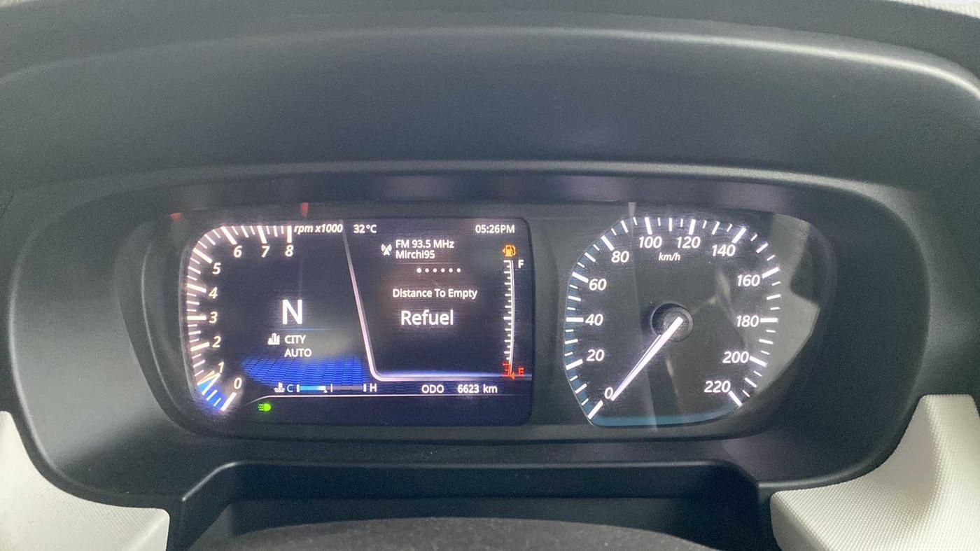 2022 Tata PUNCH CREATIVE AMT 1.2 RTN DUAL TONE, Petrol, Automatic, 6,622 km, Odometer Image