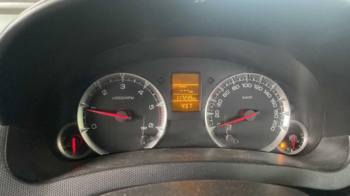 2013 Maruti Swift VDI, Diesel, Manual, 1,17,343 km, Odometer Image