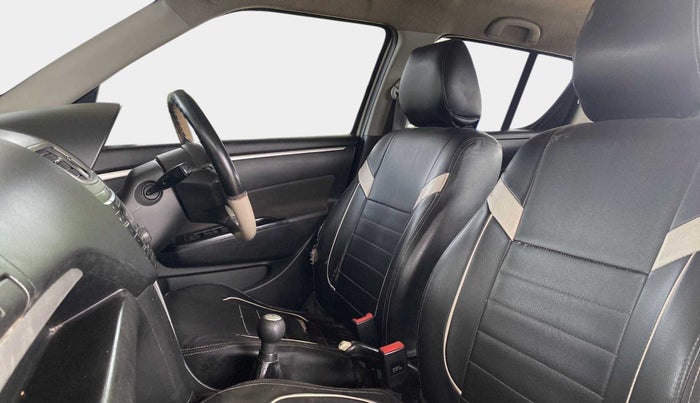 2013 Maruti Swift VDI, Diesel, Manual, 1,17,343 km, Right Side Front Door Cabin