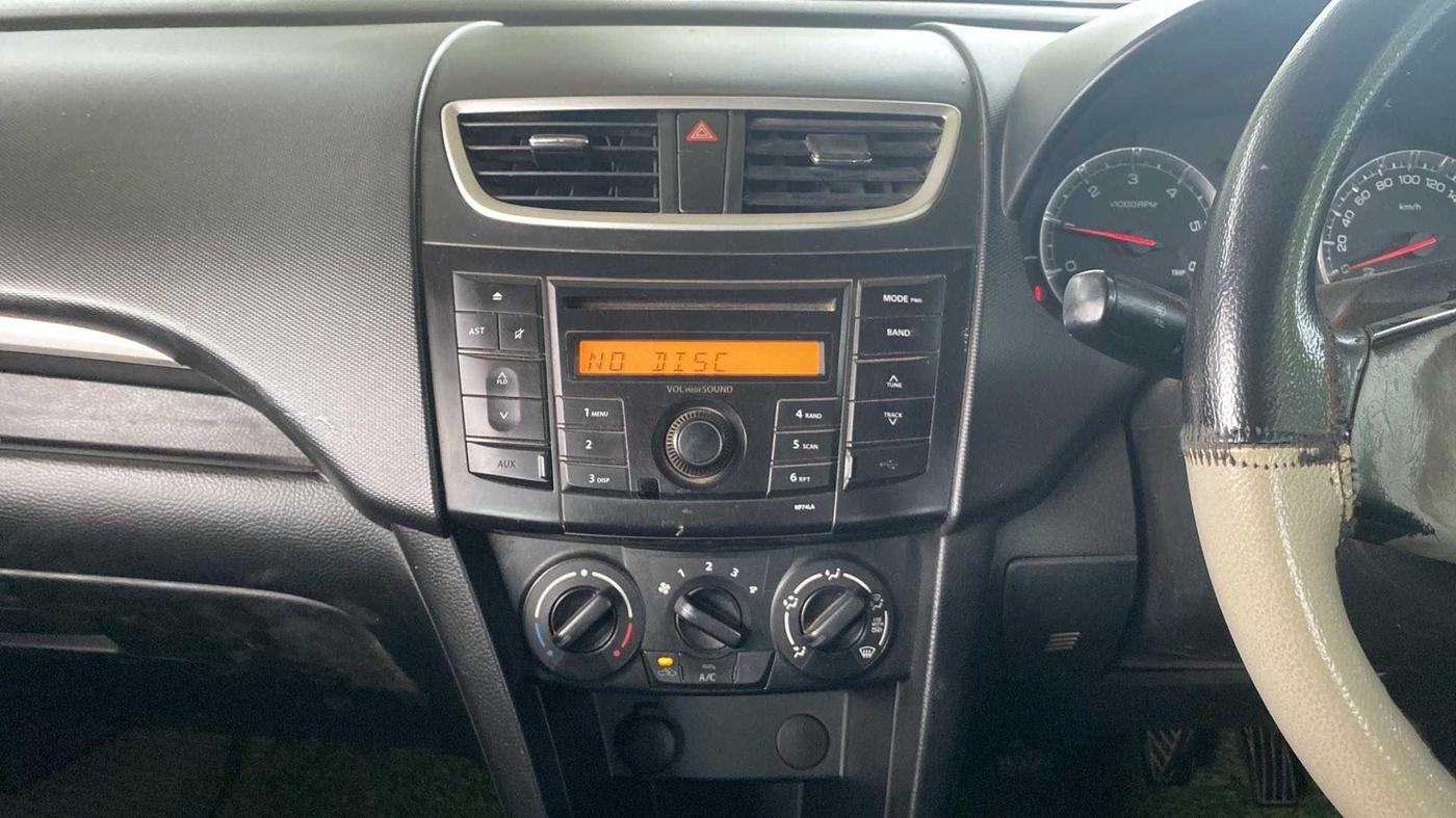 2013 Maruti Swift VDI, Diesel, Manual, 1,17,343 km, Air Conditioner