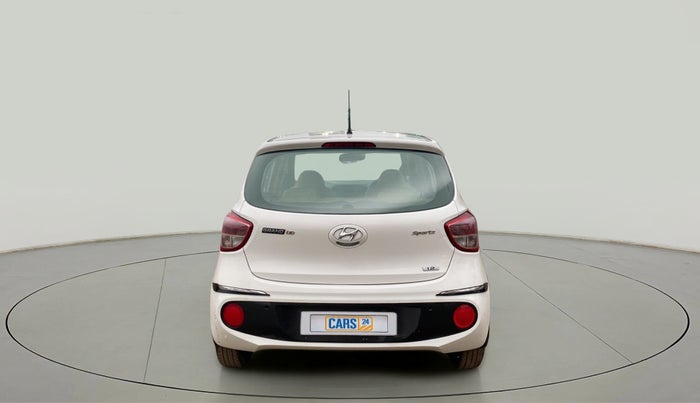 2017 Hyundai Grand i10 SPORTZ 1.2 KAPPA VTVT, Petrol, Manual, 23,538 km, Back/Rear