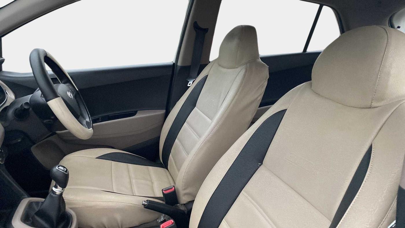 2017 Hyundai Grand i10 SPORTZ 1.2 KAPPA VTVT, Petrol, Manual, 23,538 km, Right Side Front Door Cabin