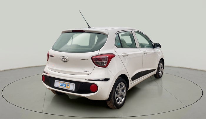 2017 Hyundai Grand i10 SPORTZ 1.2 KAPPA VTVT, Petrol, Manual, 23,538 km, Right Back Diagonal