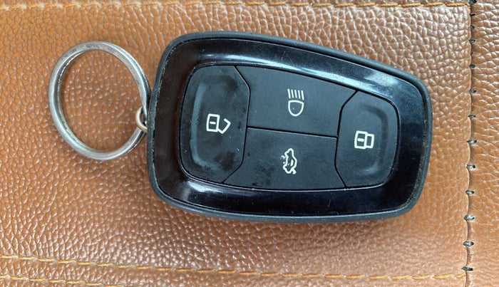 2018 Tata NEXON XZA PLUS PETROL, Petrol, Automatic, 38,056 km, Key Close Up