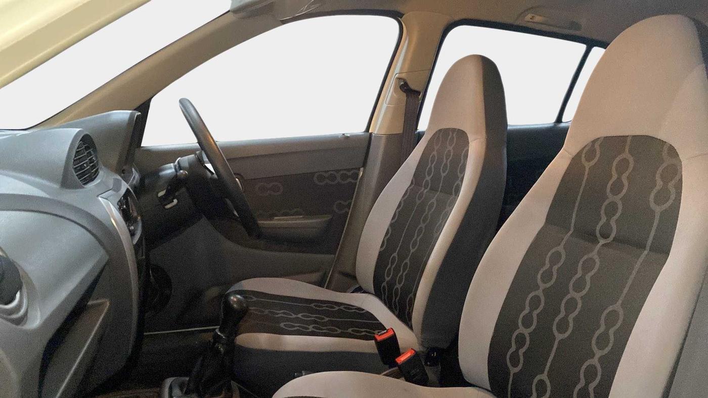 2014 Maruti Alto 800 LXI, Petrol, Manual, 6,912 km, Right Side Front Door Cabin