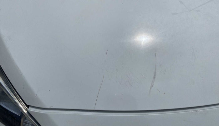 2017 Hyundai Xcent E+, Petrol, Manual, 94,112 km, Bonnet (hood) - Slightly dented