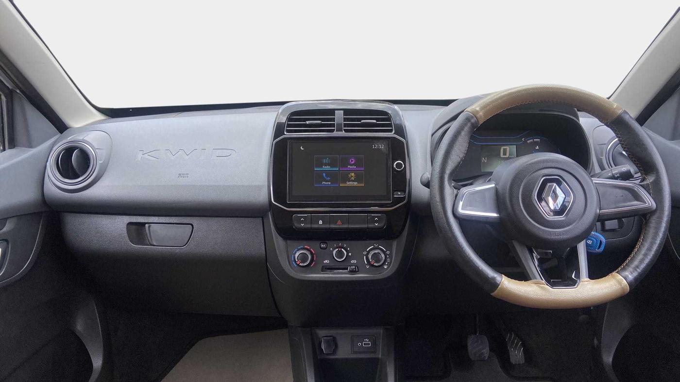 2020 Renault Kwid RXT 1.0 AMT (O), Petrol, Automatic, 11,713 km, Dashboard