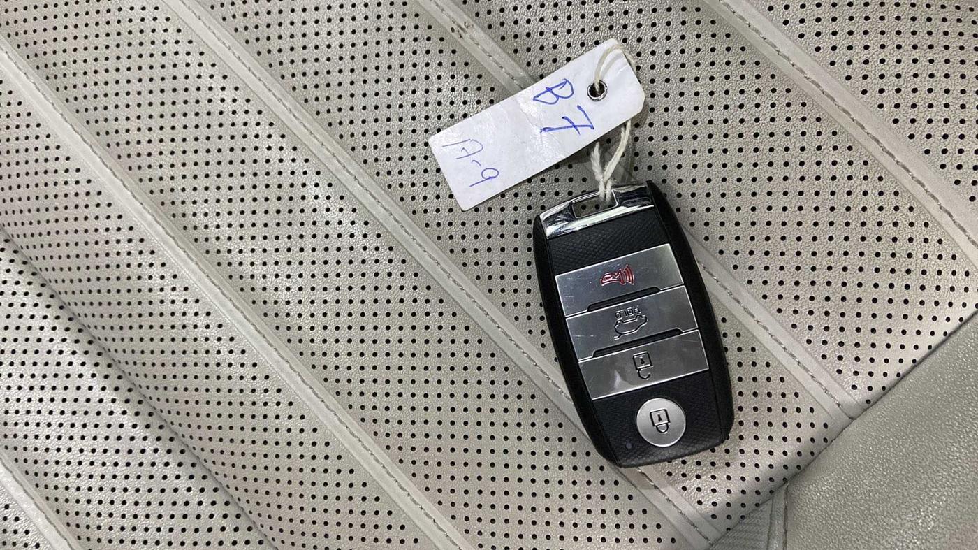 2019 KIA SELTOS GTX PLUS DCT 1.4 PETROL, Petrol, Automatic, 27,626 km, Key Close Up