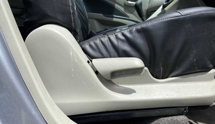 2016 Maruti Celerio VXI AMT, Petrol, Automatic, 85,216 km, Driver Side Adjustment Panel