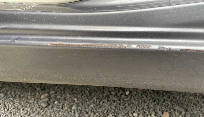 2016 Maruti Celerio VXI AMT, Petrol, Automatic, 85,216 km, Left running board - Slight discoloration