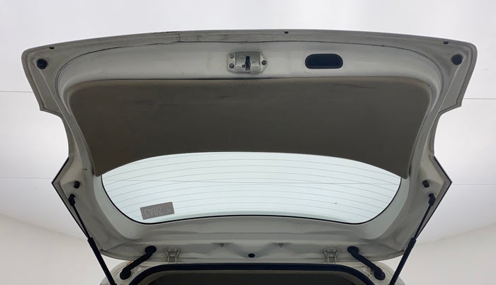 2012 Maruti Ertiga ZXI, CNG, Manual, 83,448 km, Boot Door Open
