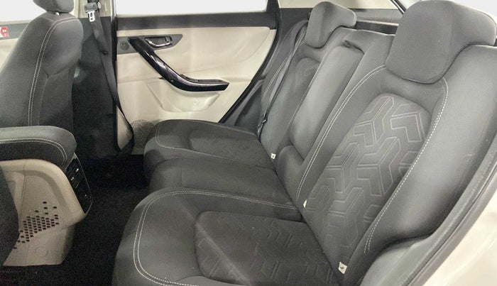 2021 Tata NEXON XZA PLUS (O) PETROL, Petrol, Automatic, 18,515 km, Right Side Rear Door Cabin