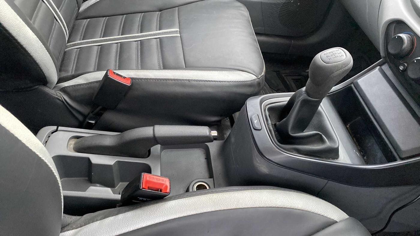 2020 Tata ALTROZ XE PETROL, Petrol, Manual, 16,254 km, Gear Lever