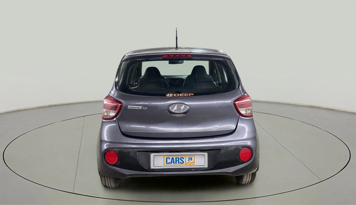 2018 Hyundai Grand i10 MAGNA AT 1.2 KAPPA VTVT, Petrol, Automatic, 26,369 km, Back/Rear