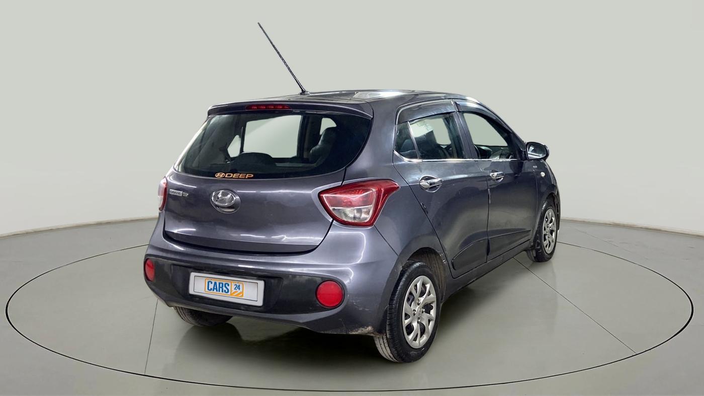 2018 Hyundai Grand i10 MAGNA AT 1.2 KAPPA VTVT, Petrol, Automatic, 26,369 km, Right Back Diagonal