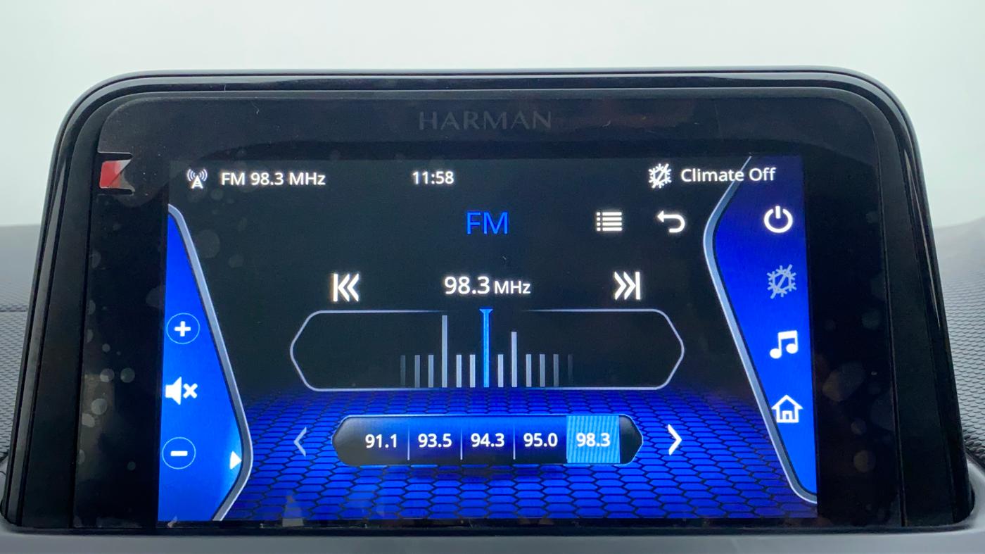2021 Tata NEXON XZ+ SUNROOF 1.2 RTN, Petrol, Manual, 16,480 km, Infotainment System