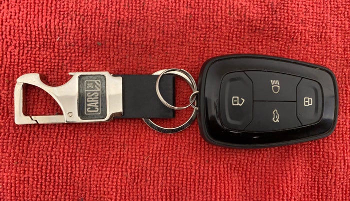 2021 Tata NEXON XZ+ SUNROOF 1.2 RTN, Petrol, Manual, 16,480 km, Key Close Up