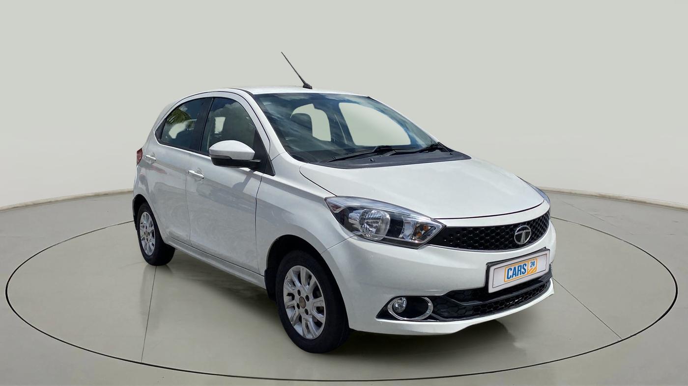 2018 Tata Tiago XZ PETROL, Petrol, Manual, 1,20,667 km, SRP