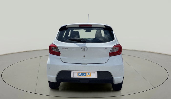 2018 Tata Tiago XZ PETROL, Petrol, Manual, 1,20,667 km, Back/Rear