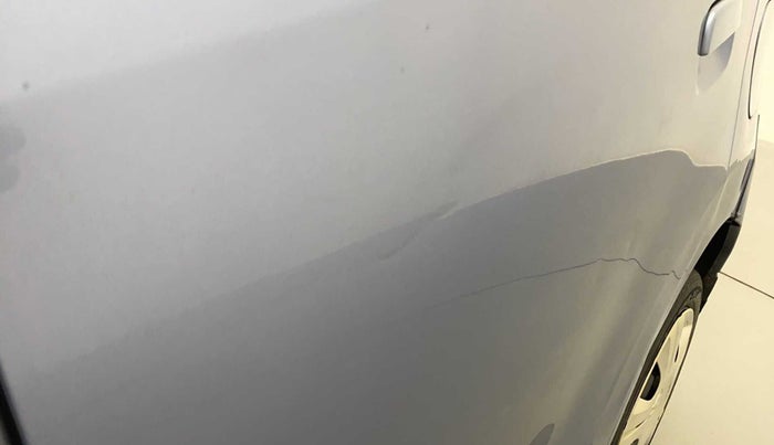 2010 Maruti Wagon R 1.0 VXI, Petrol, Manual, 62,453 km, Rear left door - Minor scratches