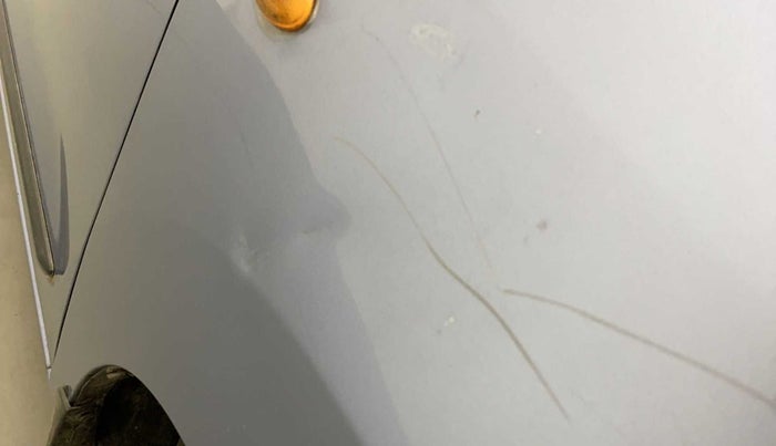 2010 Maruti Wagon R 1.0 VXI, Petrol, Manual, 62,453 km, Right fender - Slightly dented